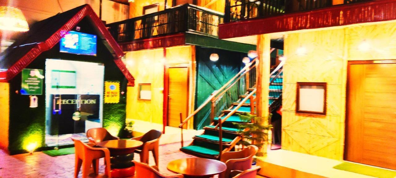 Hotel Bamboo Castle Jaipur Bagian luar foto