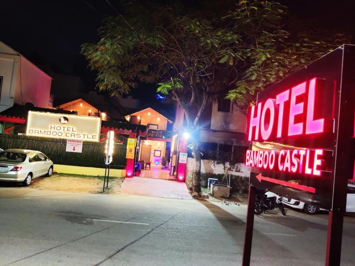 Hotel Bamboo Castle Jaipur Bagian luar foto