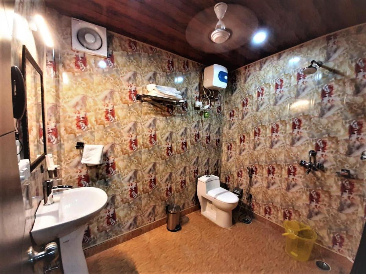 Hotel Bamboo Castle Jaipur Bagian luar foto